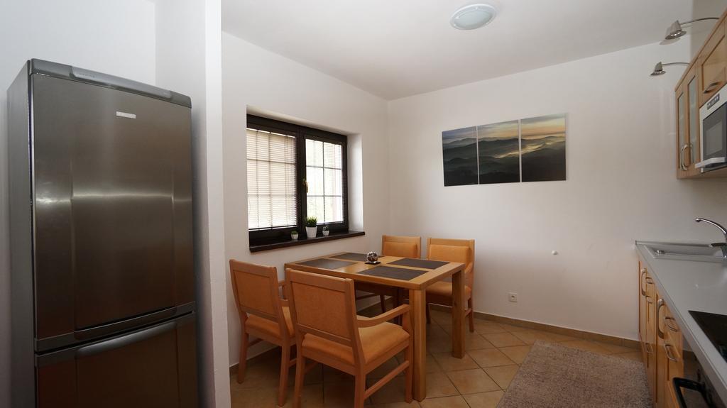 Vila Olympia - Apartman Olympia 3 Ruzomberok Extérieur photo